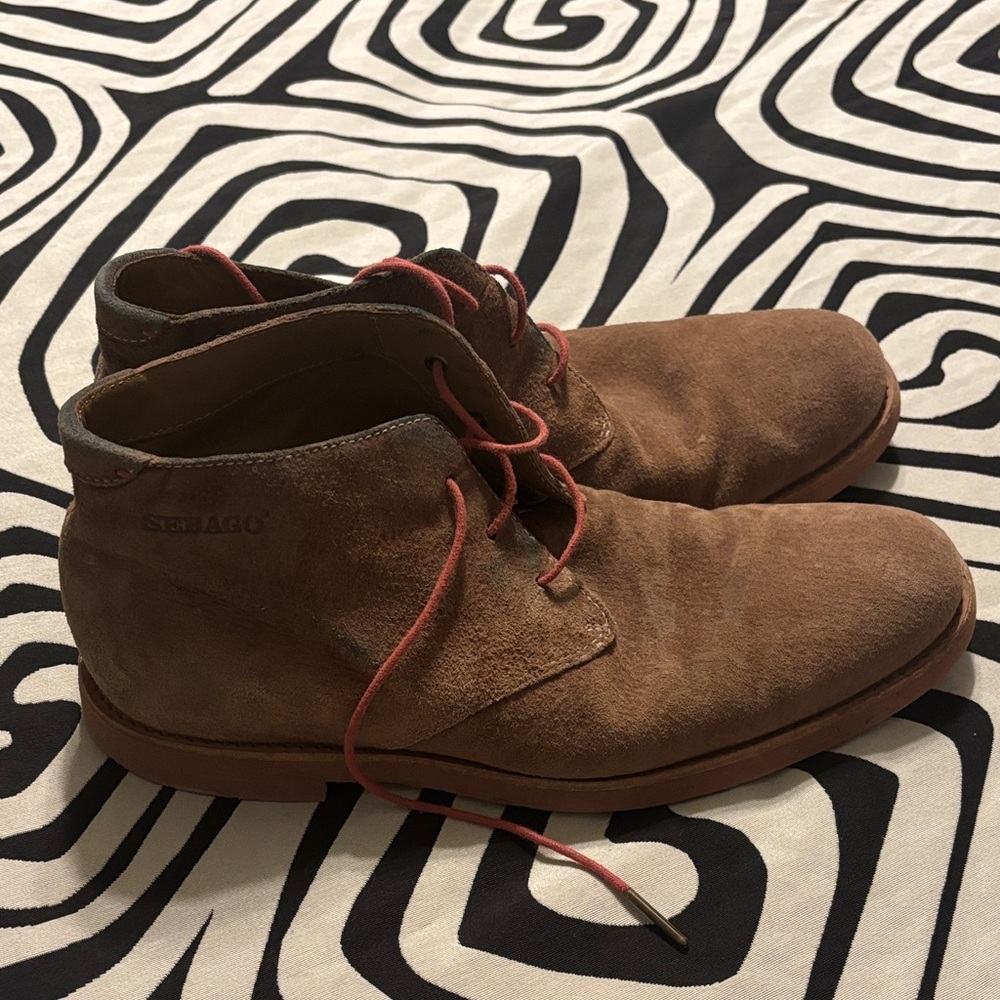 Sebago Tan Suede Chukka Boots - Picture 2 of 7